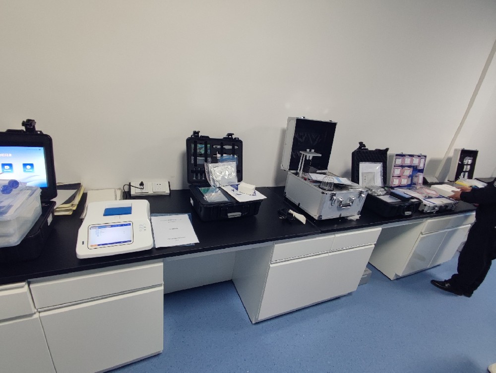 新疆和靜縣公安局購(gòu)買云唐多臺(tái)檢測(cè)設(shè)備 新疆和靜縣公安局購(gòu)買云唐多臺(tái)檢測(cè)設(shè)備